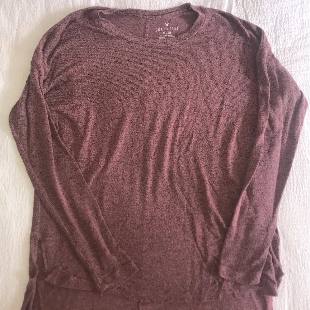 AMERICAN EAGLE LONG SLEEVE